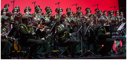 Les chœurs de l'armée rouge à Paris